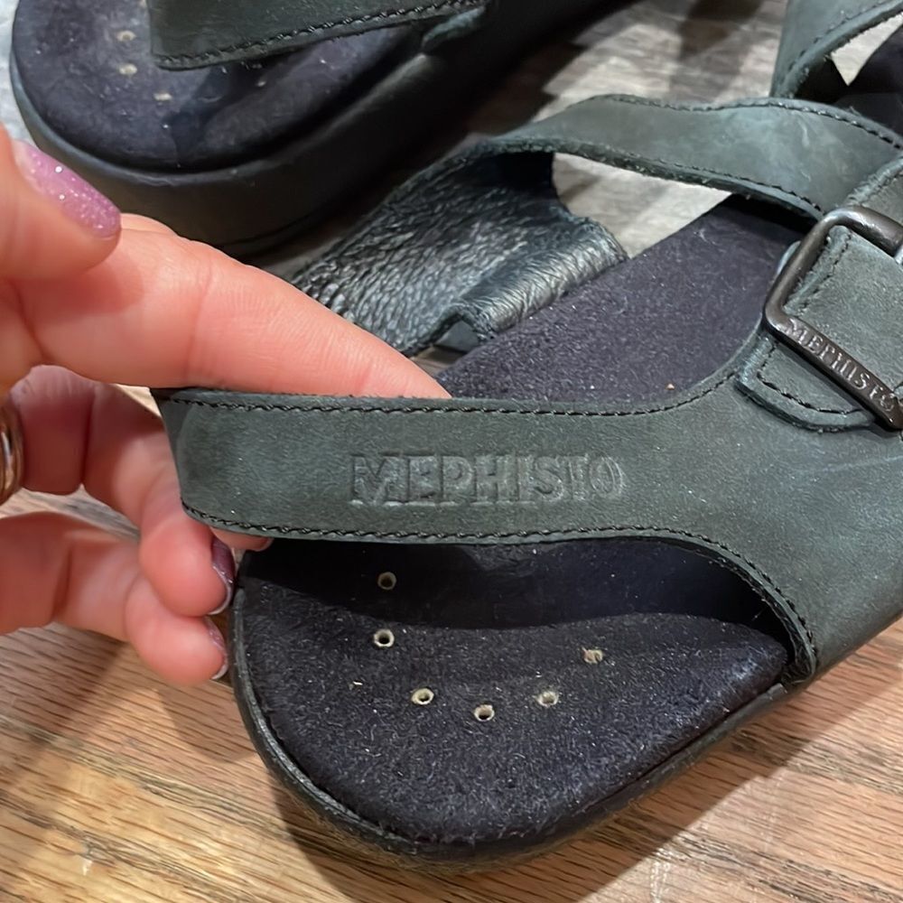 Mephisto woman’s black sandals - Picture 5 of 10